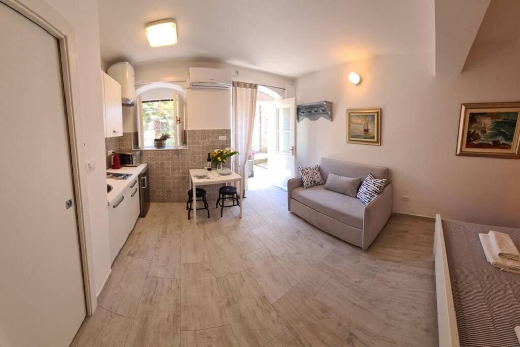 Studio Apartment Marella ヴィス エクステリア 写真